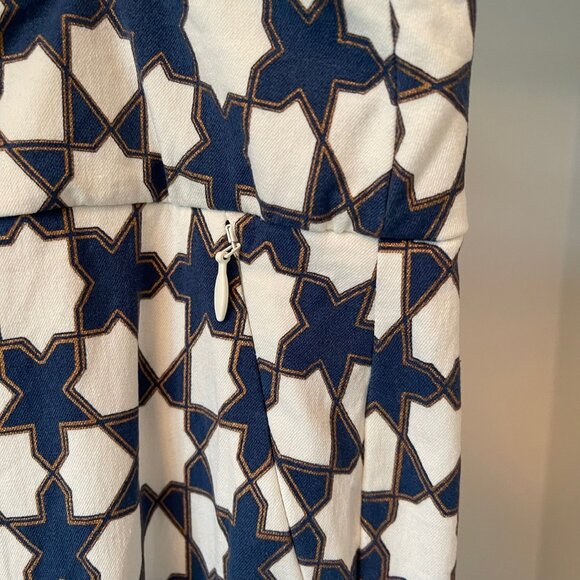 Soft Surroundings Women's Tile Print Stretch Straight Leg Ankle Pants, Size L - Picture 6 of 7